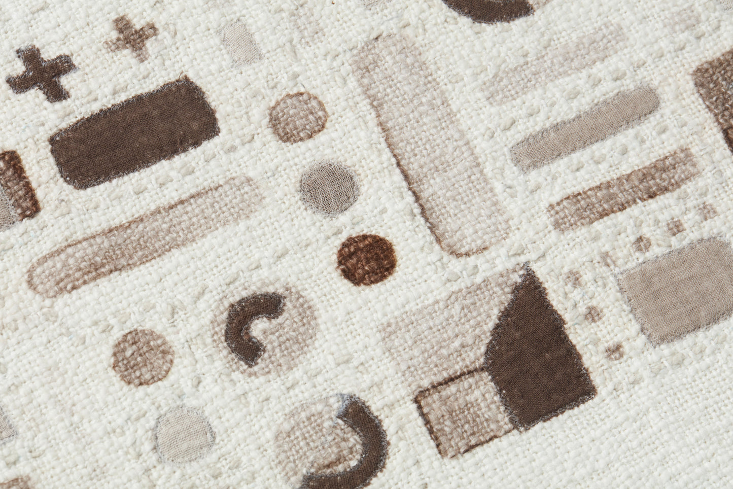Taliesen Ivory / Grey