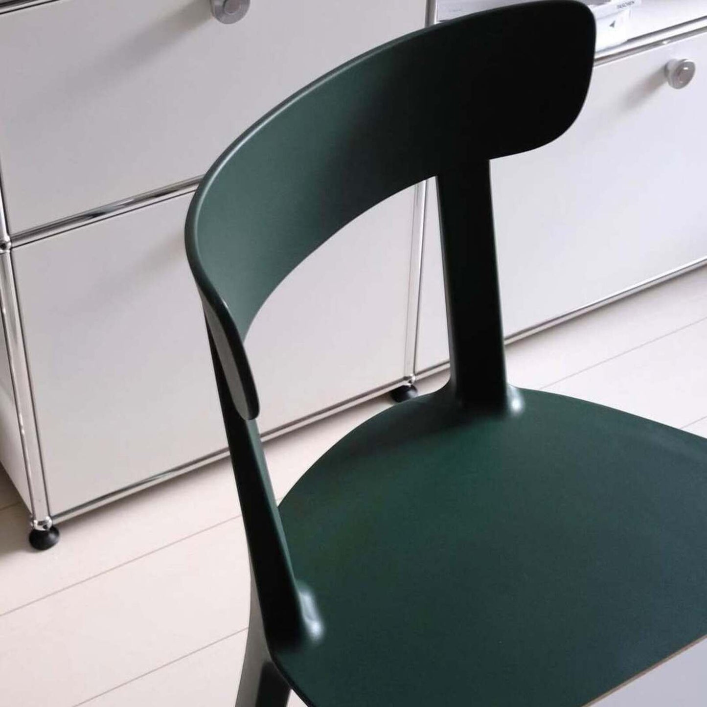 Cadrea Chair Indoor & Outdoor