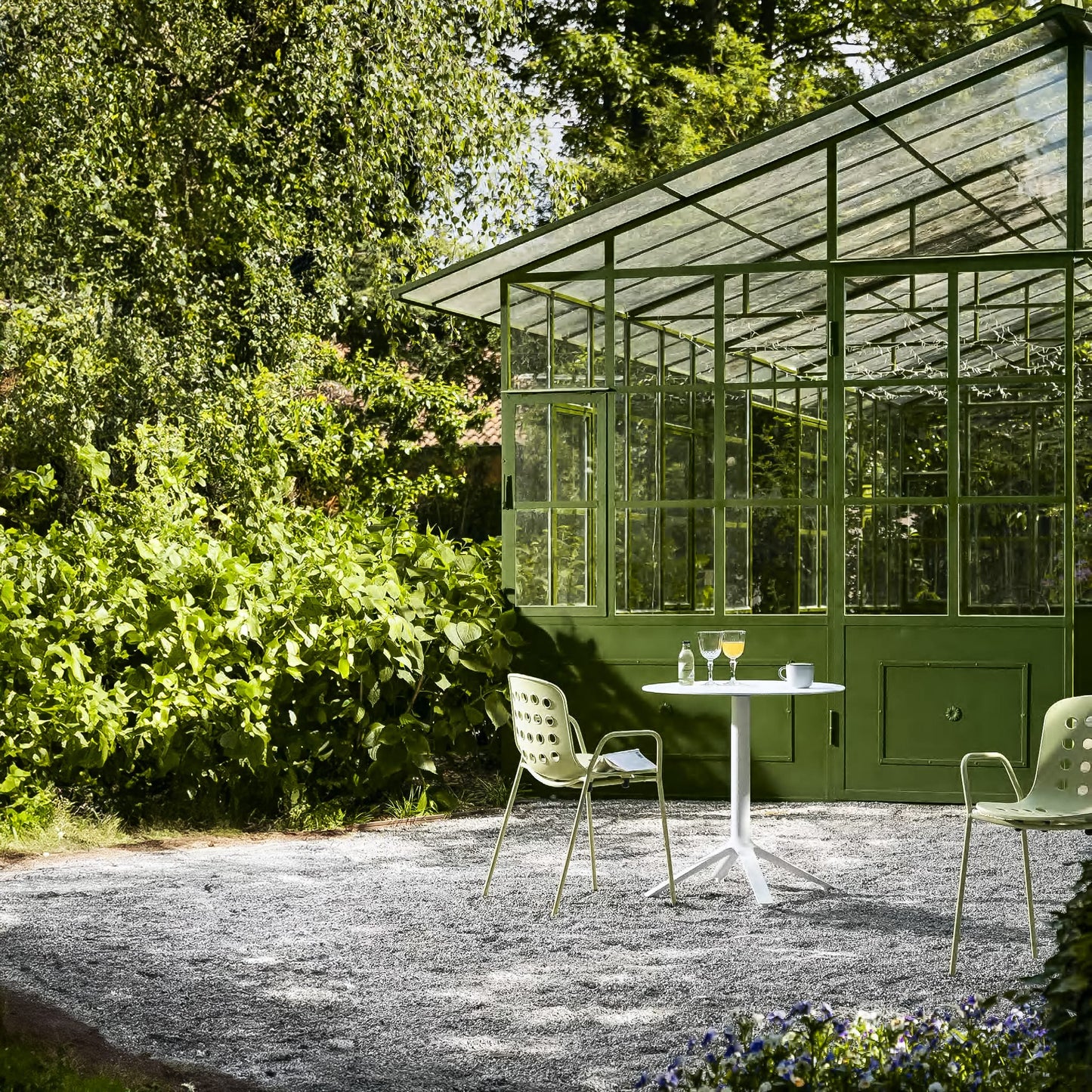 EEX Round Dining Table Indoor & Outdoor