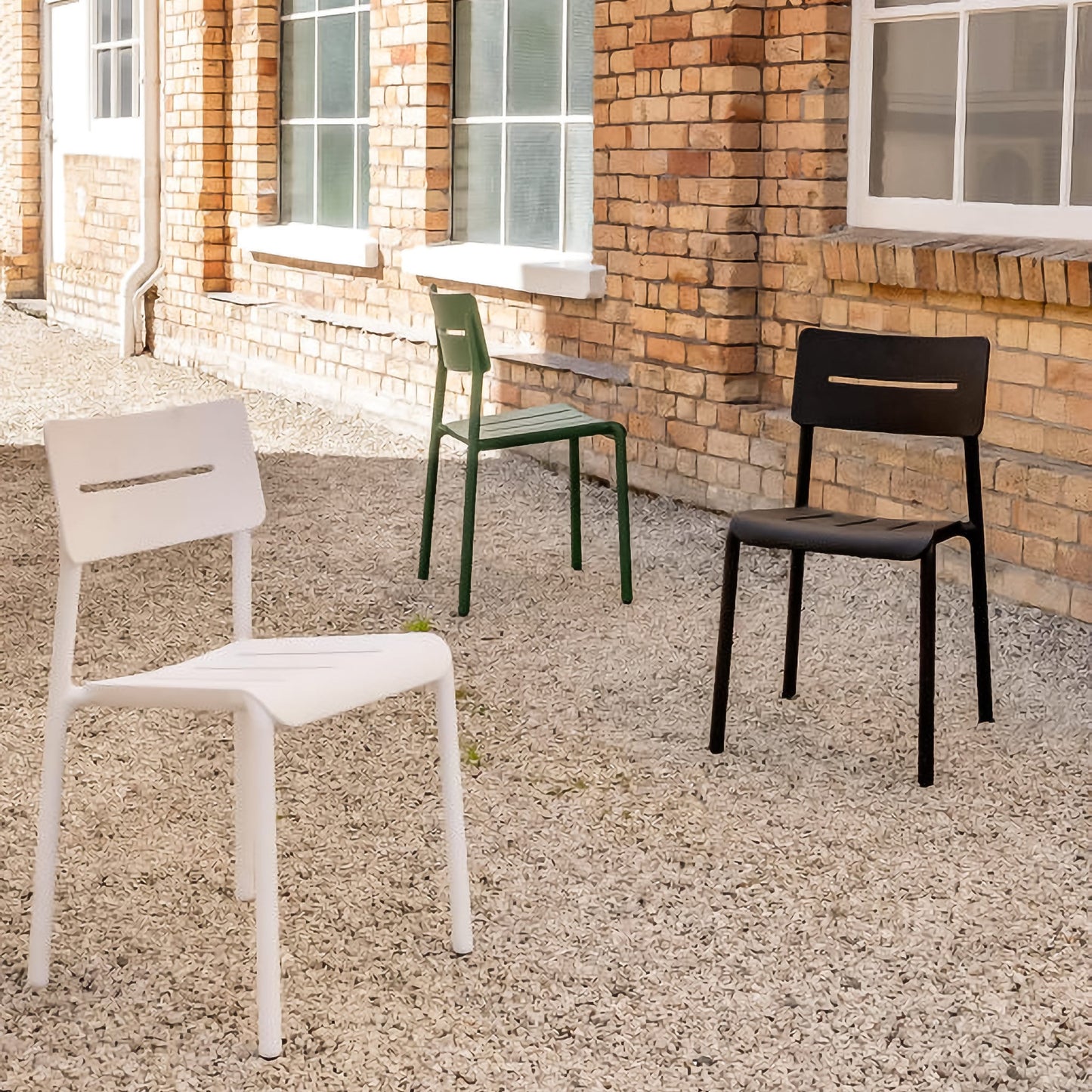 OUTO Chair Indoor & Outdoor