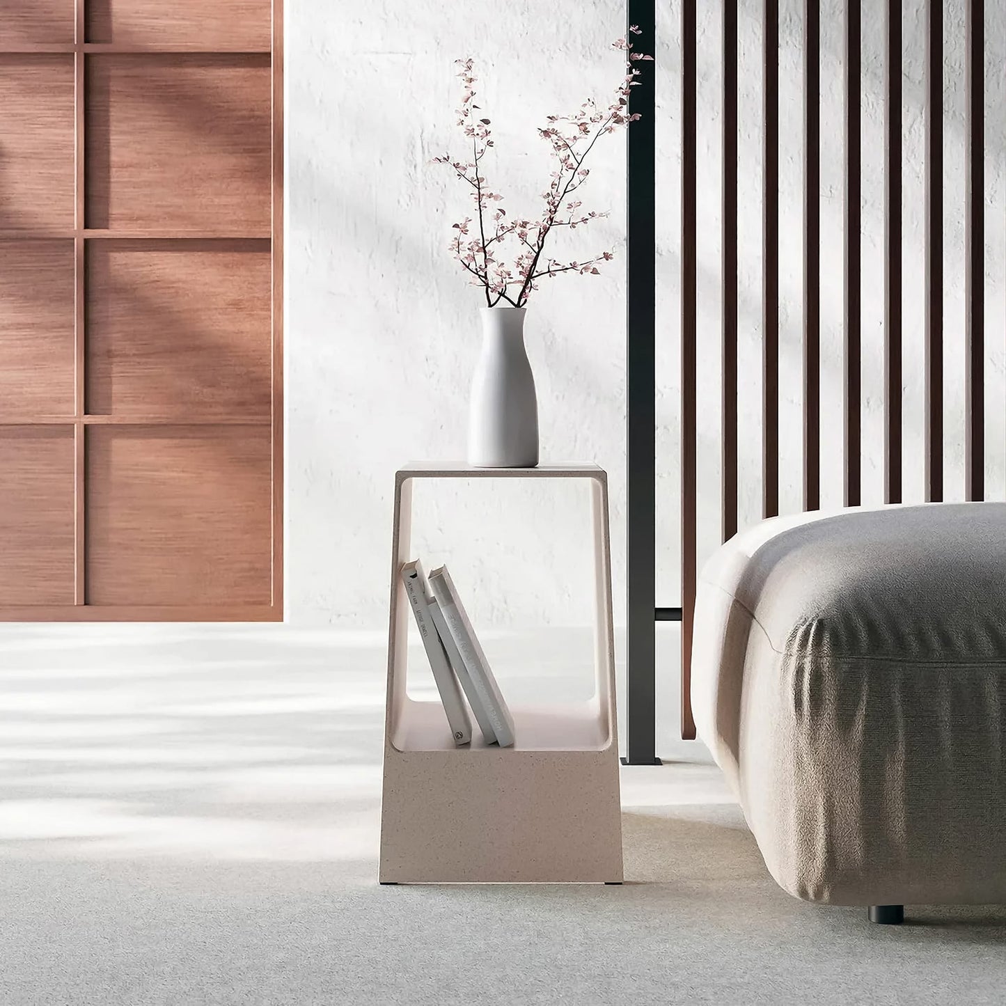 TOMO End Table Indoor & Outdoor