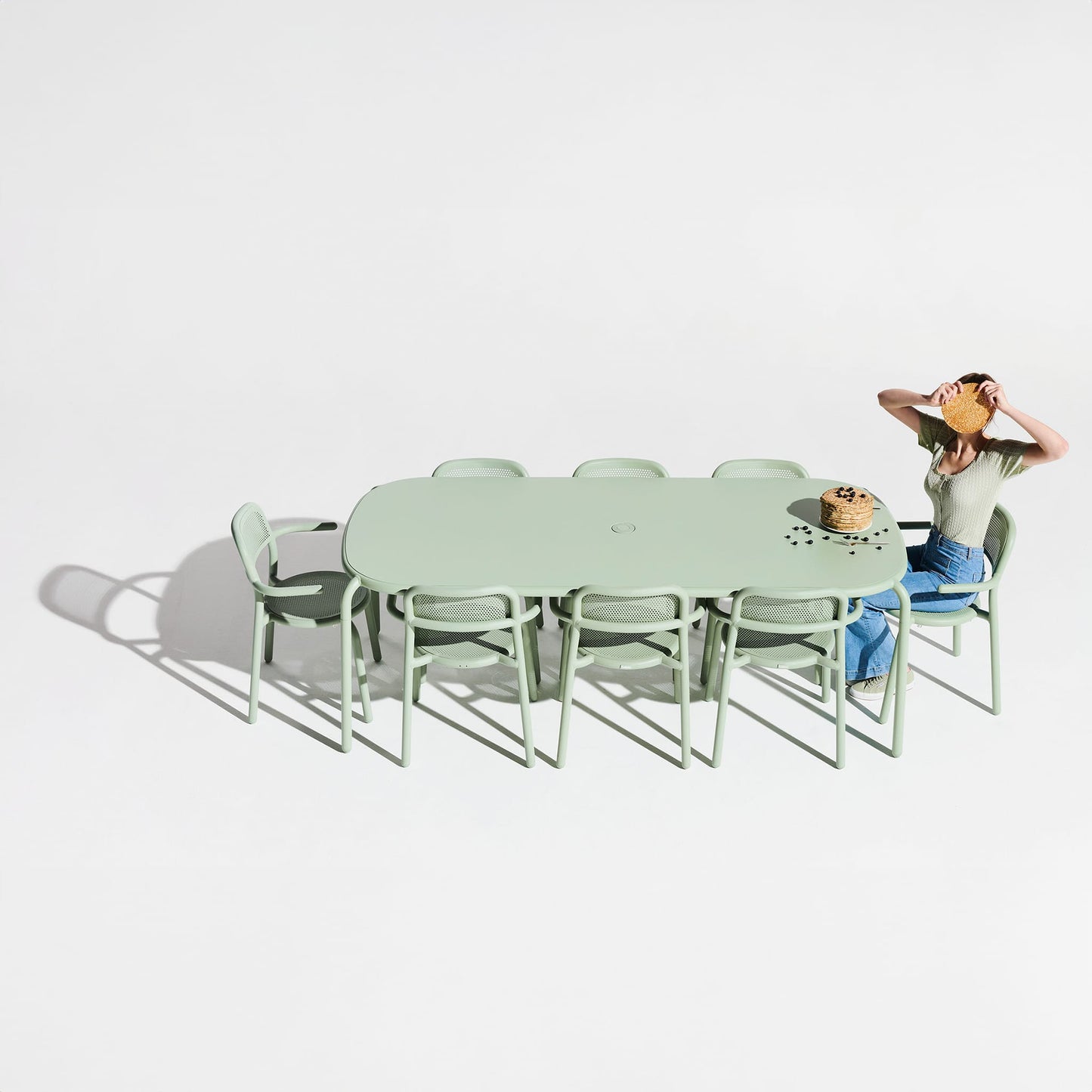 Toní Tablo Up to 8-Seater