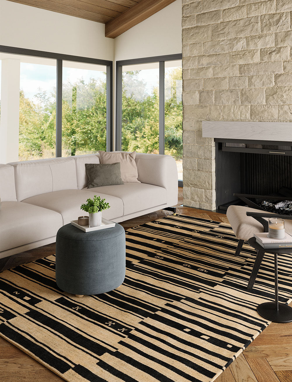 Xelara Natural Black Rug