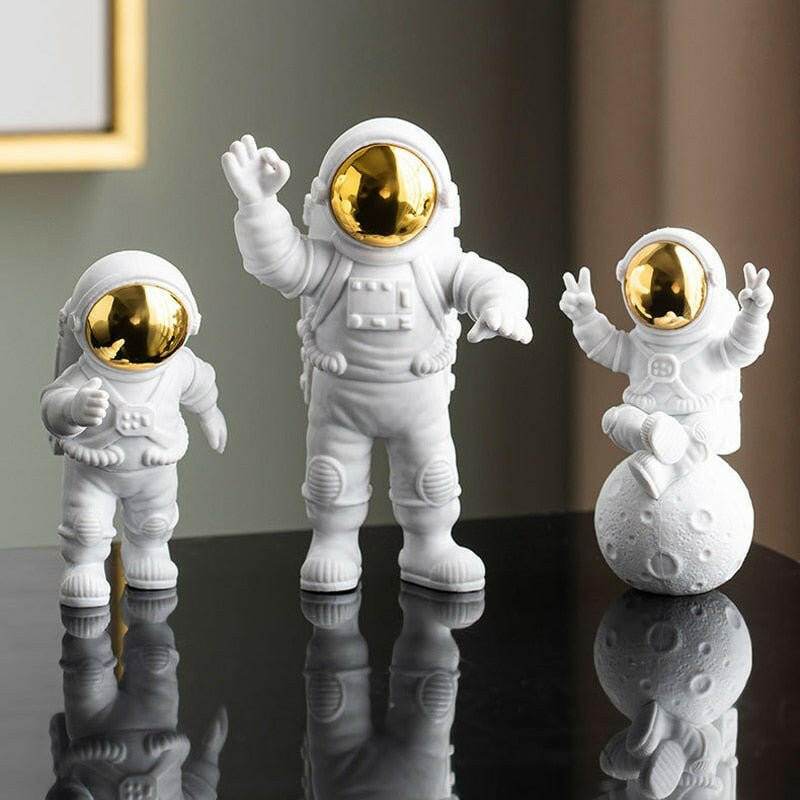 Astronaut and Moon Home Decor Set - Austrige™
