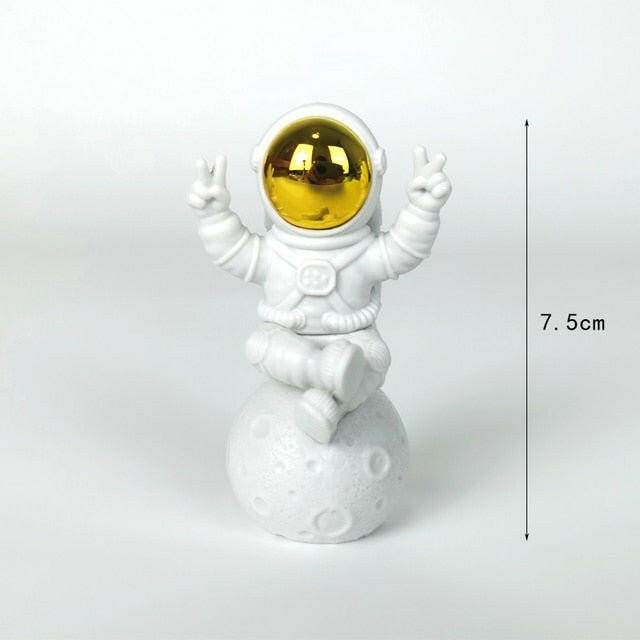 Astronaut and Moon Home Decor Set - Austrige™