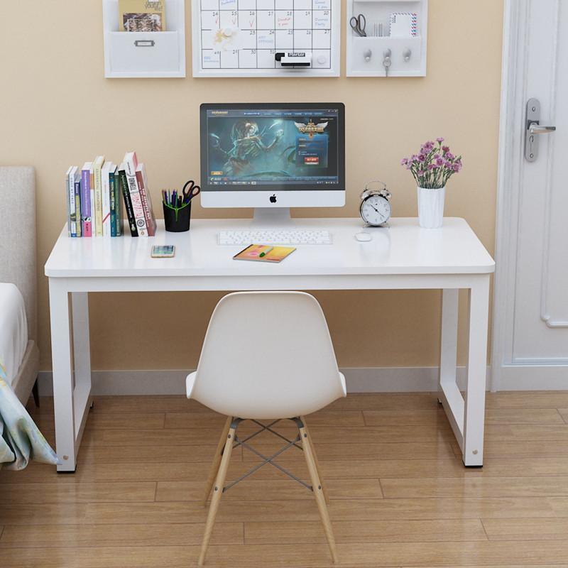 Bureau d'ordinateur simple pour le bureau à domicile