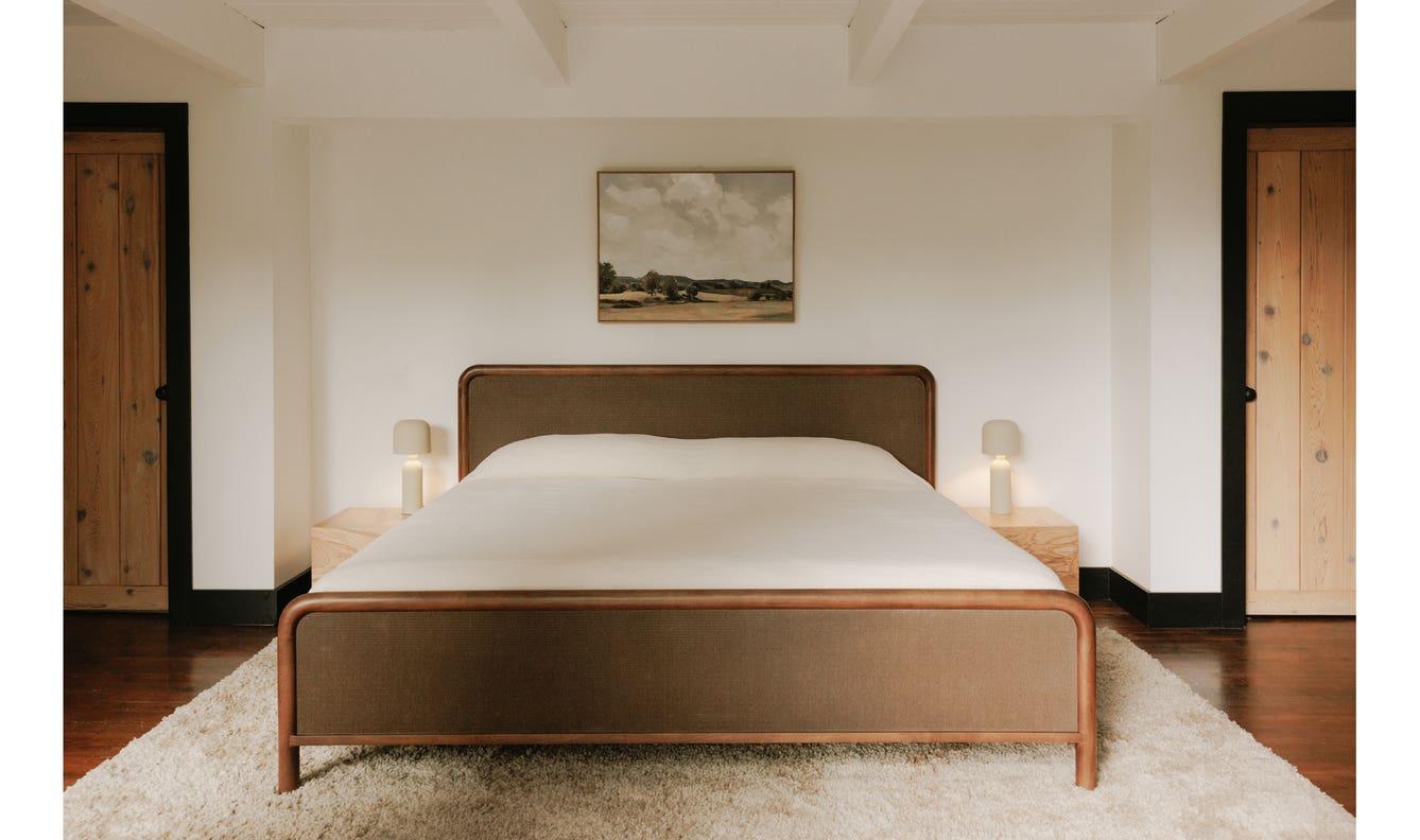 Rye Queen Bed Warm Brown