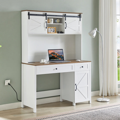 Bureau en bois avec station de charge