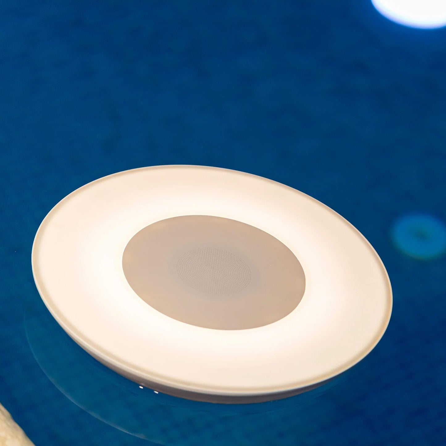 Wally Play Disk Bluetooth Transmitter for Pool
