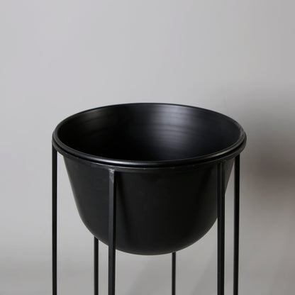 Fazel Black Raised Metal Pot Planter 2’