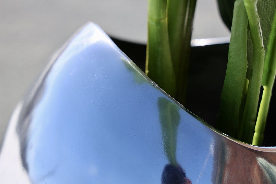 Nico - Brass Floor Planter (Multiple Sizes)