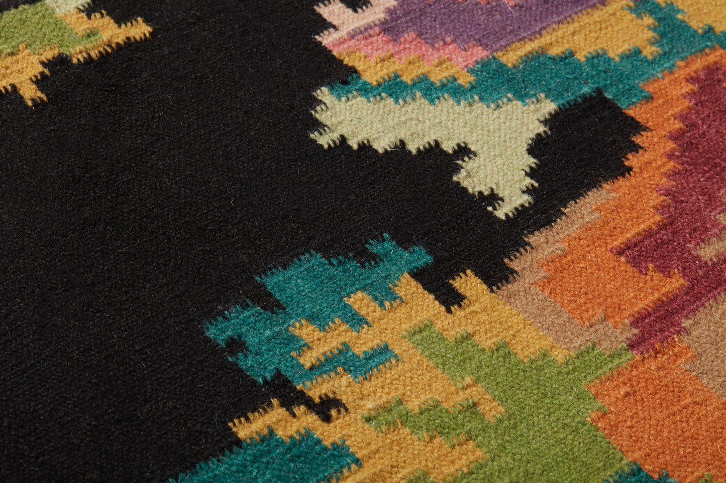 Blooms Berry Black / Multi