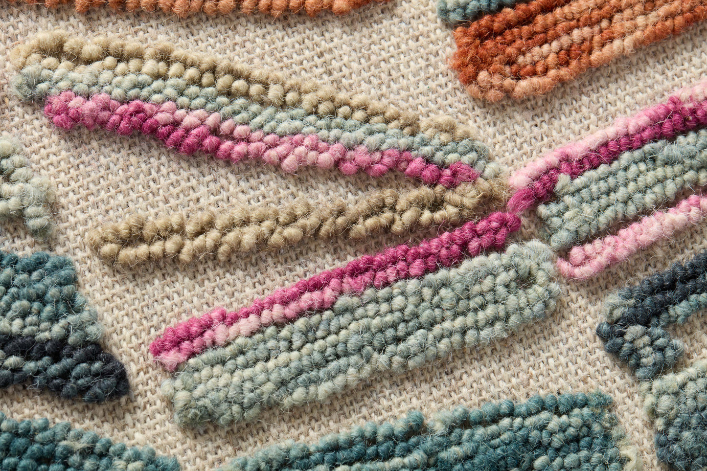 Gambit Beige / Multi