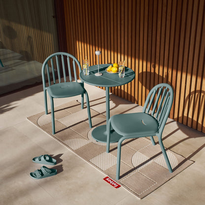 Fred's Bistro Set 1 Round Table + 2 Chairs