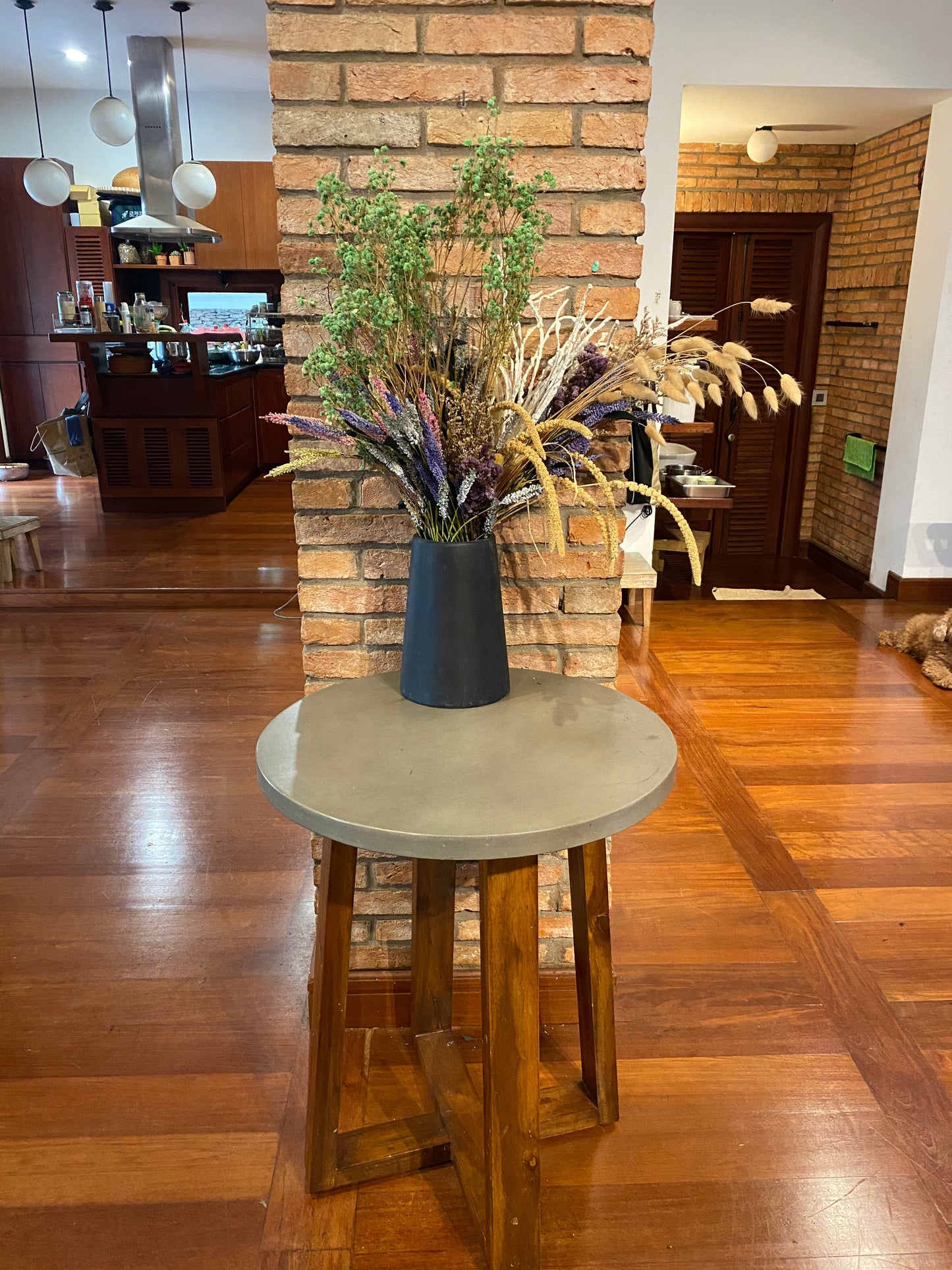 Black Vase Collection