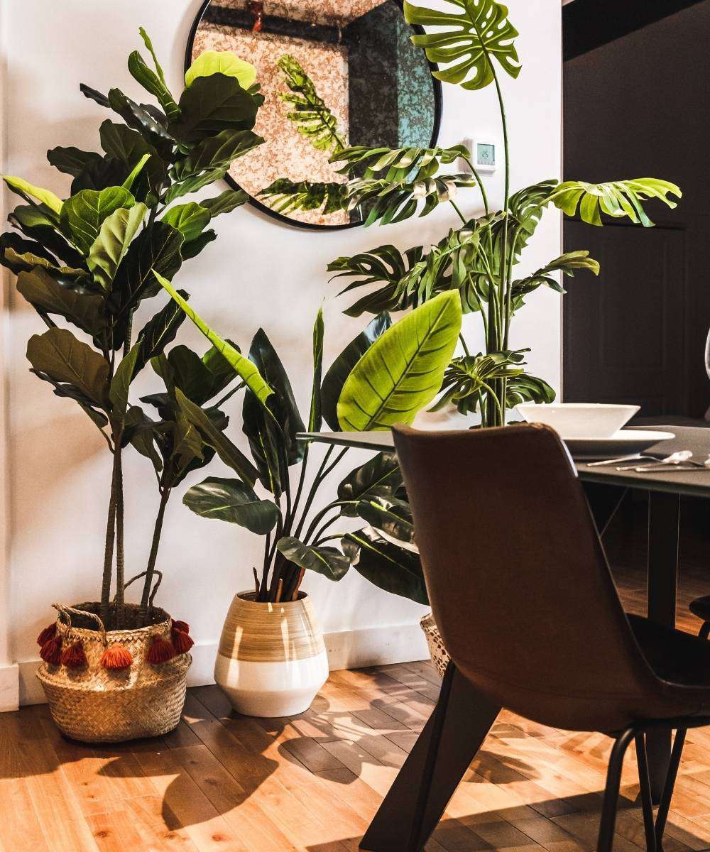 Javi Artificial Spathiphyllum Leaf Potted Plant 51"