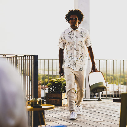 Lite-up Play sound by JBL