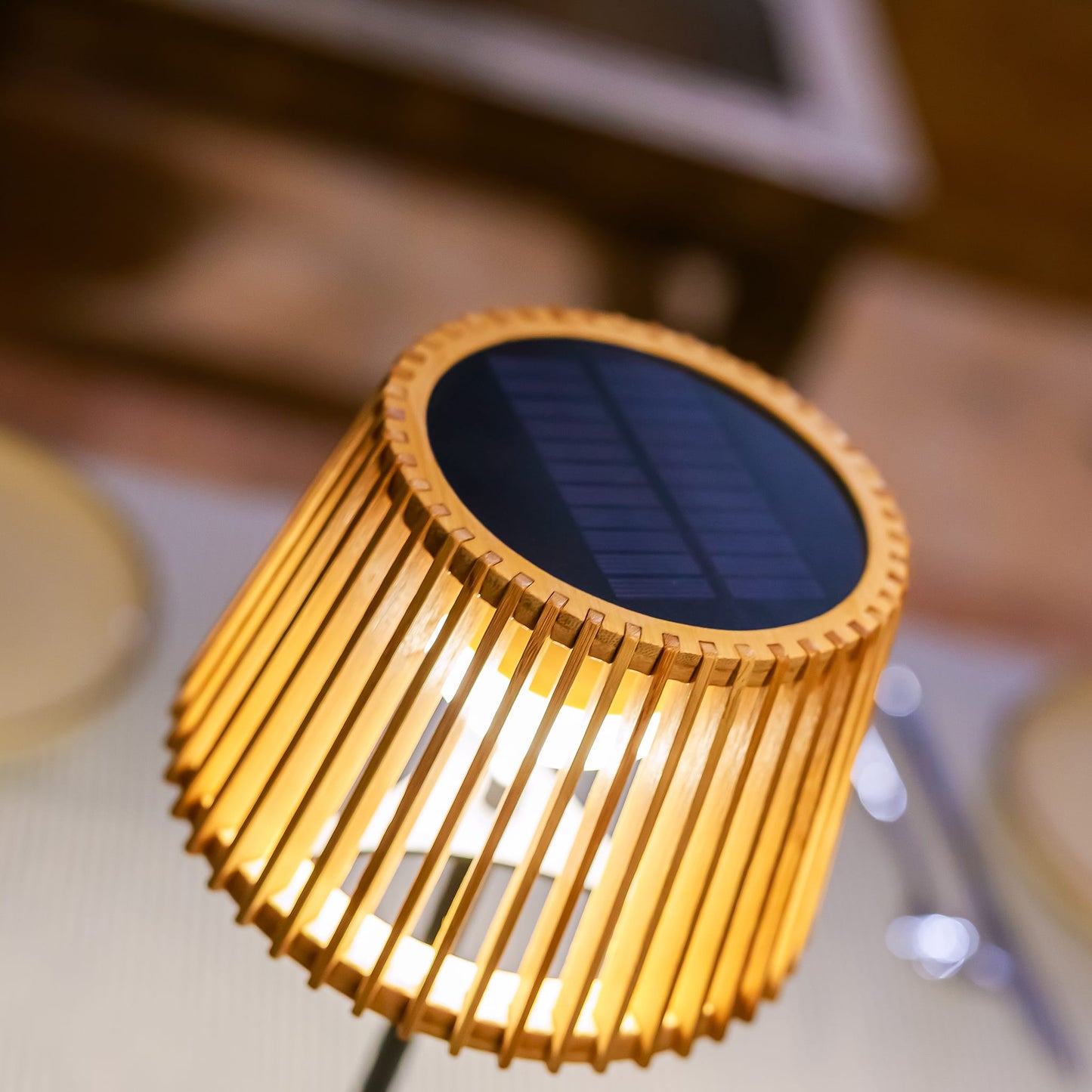 Okinawa Solar-charged Table Lamp