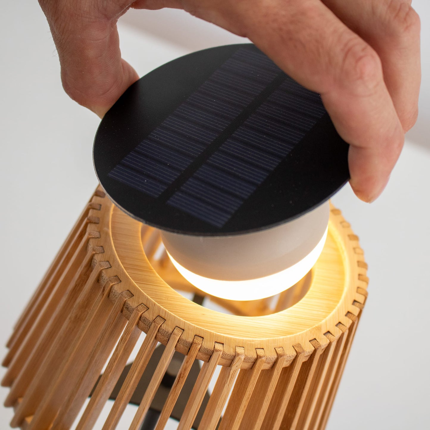 Okinawa Solar-charged Table Lamp