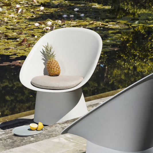 Sensu Lounge Chair Indoor & Outdoor