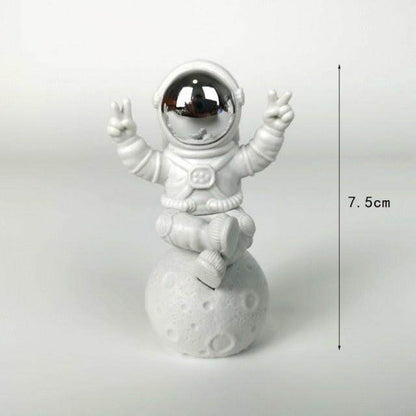 Astronaut and Moon Home Decor Set - Austrige™