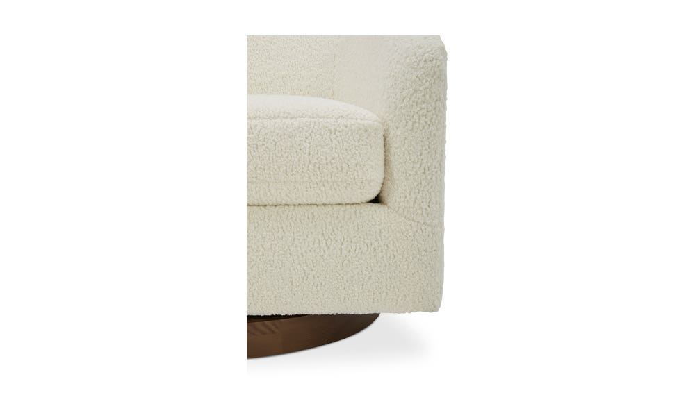 Oscy Swivel Chair Shearling White