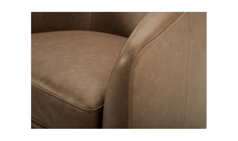Oscy Leather Swivel
