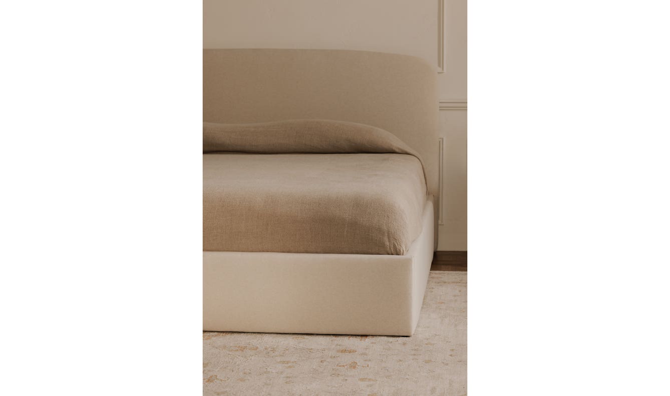 Joan King Storage Bed Cream